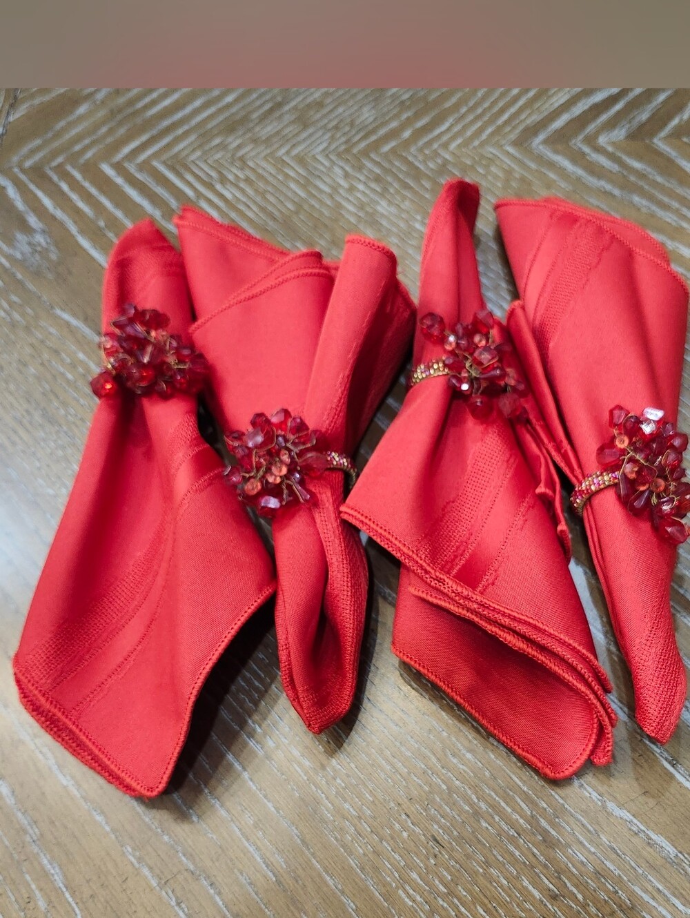 Vintage Pier 1 Napkin Rings Gold & Red Beaded Set of 4 - And 4 Red Napkins